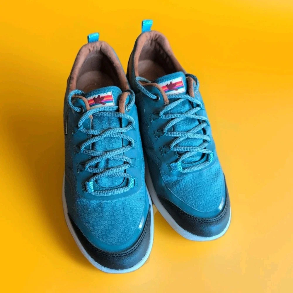 Cobb Hill by New Balance cobb hill